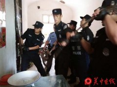一把辛酸泪！渭南一精神障碍男子持铁棍殴打父母