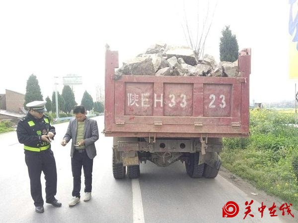 汉阴交警扎实开展工程车、三轮摩托车交通违法整治行动