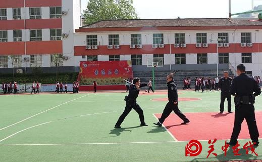 汉阴县铁佛派出所大练兵 提升警务实战技能