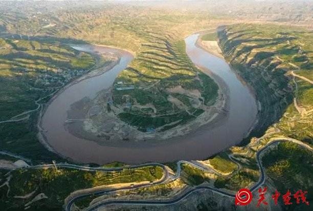 【关中在线】西安周边有一条最美公路，沿路有50处景点太美了，你知道在哪吗