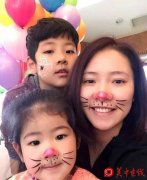 郭涛不在娘儿仨玩疯 网友：石头帅出新高度