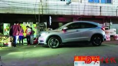 无证女司机3次碾压2岁女童 哀求“别说我开的”