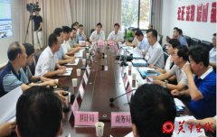 渭南市市长李明远在市委网信办调研