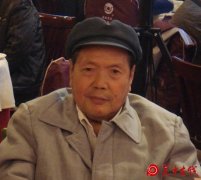 刘文西
