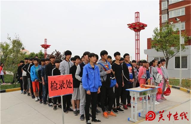 经开区2017年初中升学体育考试在渭南中学考点开考（组图）
