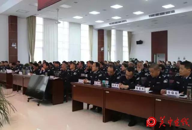合阳公安：法制夜校忙充电 岗位培训练精兵