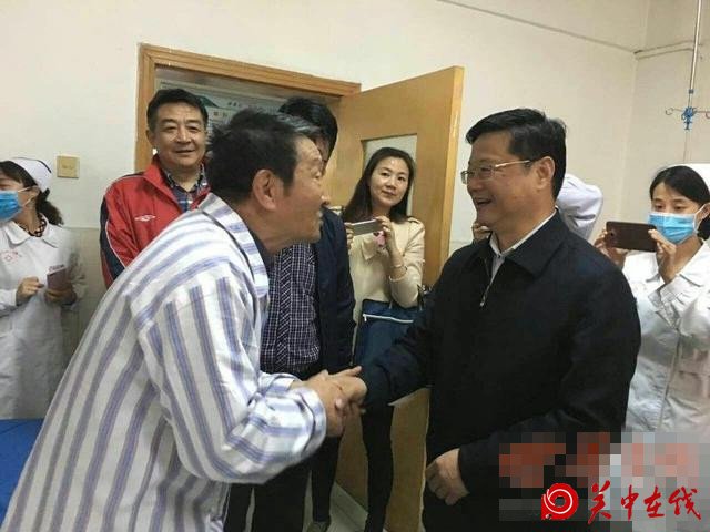 “亮康行动”走进安康 白内障患者可免费手术