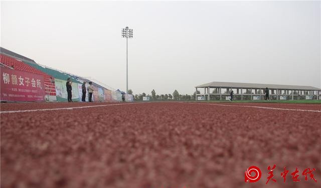 蒲城县第四届干部职工运动会在卤阳湖开幕（高清组图）
