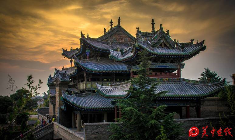 澄城县</p><p>　　春秋时期晋国设置徵邑，秦置北徵县，西汉设徵县，徵、澄二字音近，后来讹徵为澄，北魏太平真君七年(公元446年)设为澄城县，还有一说来自《同州府志》，“澄泉水，‘在县西三里，县以此名’。”